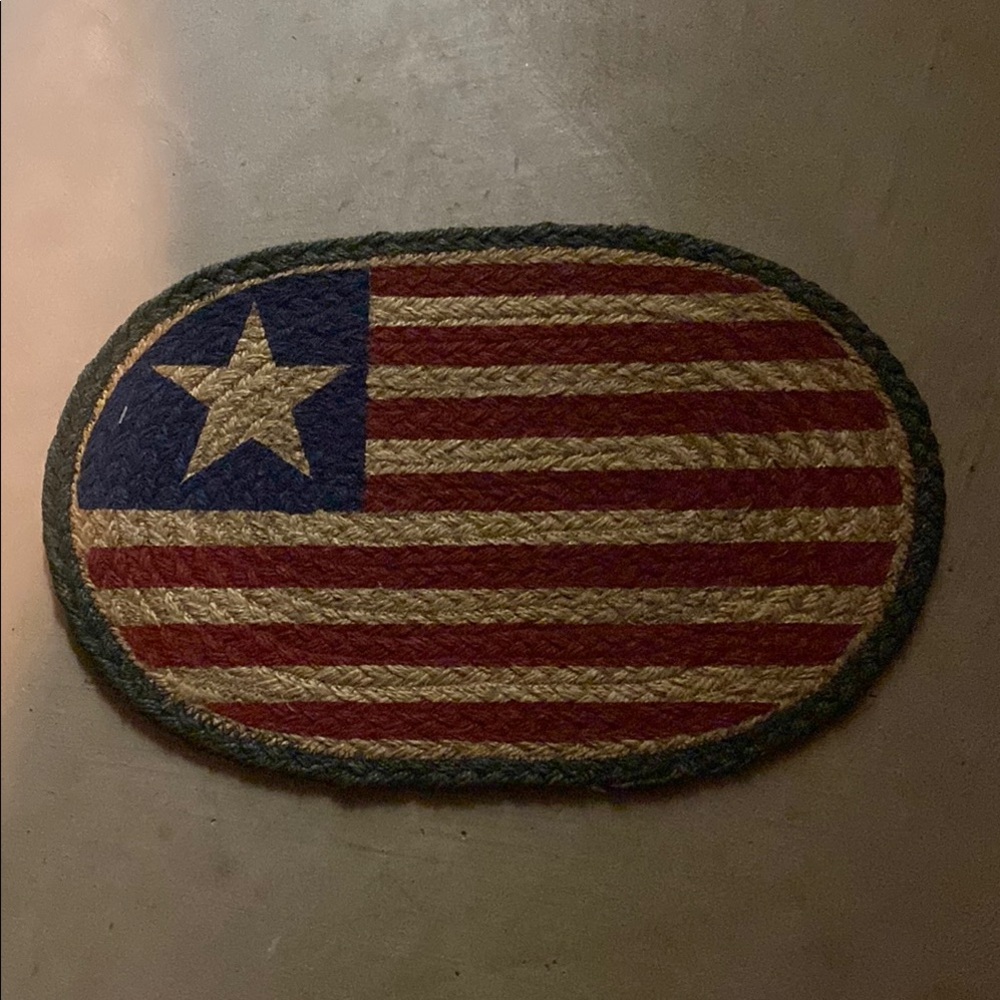 Patriotic Oval Jute Rug